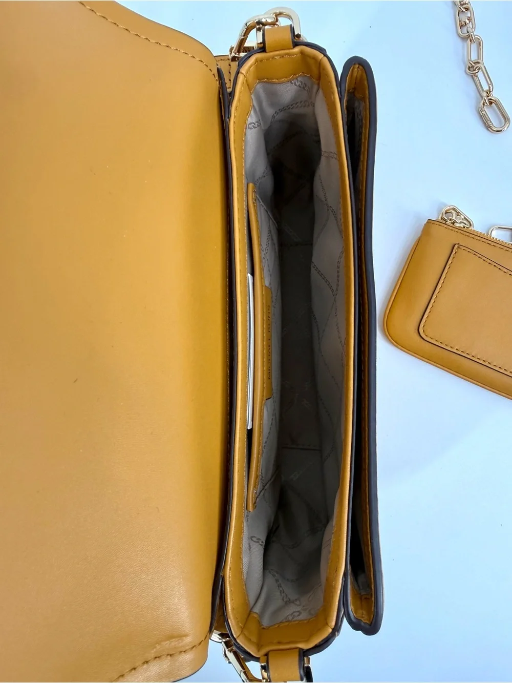 Michael Kors this chic